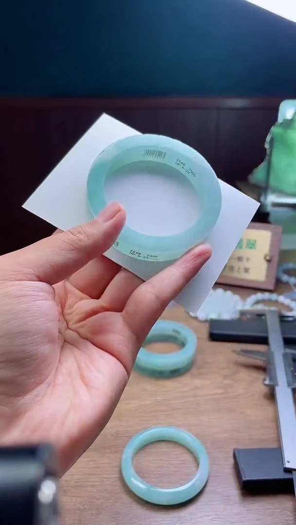 定制翡翠手镯未镶嵌用****8定制