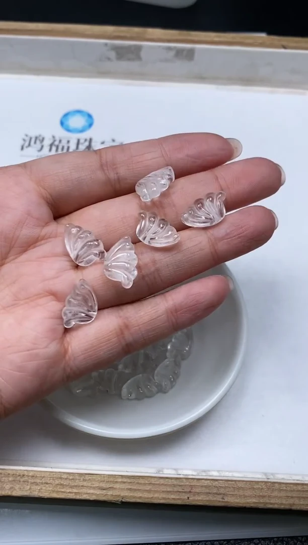 散珠未镶嵌水晶A261 白水晶 翅膀1对15元