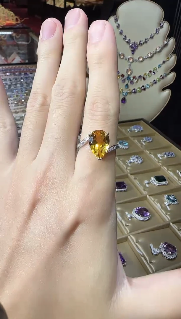 银S925镶嵌戒指黄晶11*16mm