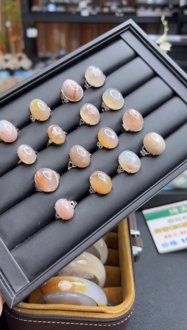 未镶嵌石英质玉戒指A597(多样性发其一)默认微瑕