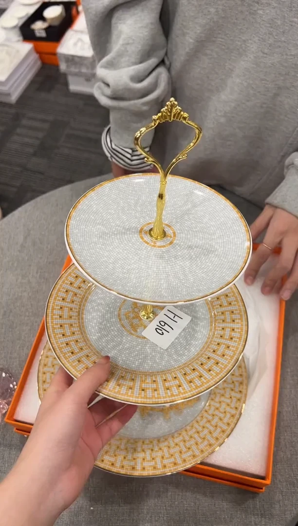 【闪购商品】杯H610--------------