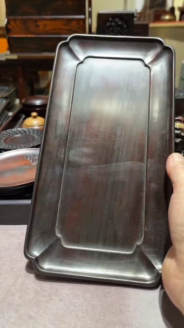 木精品木雕盘精工细作其一