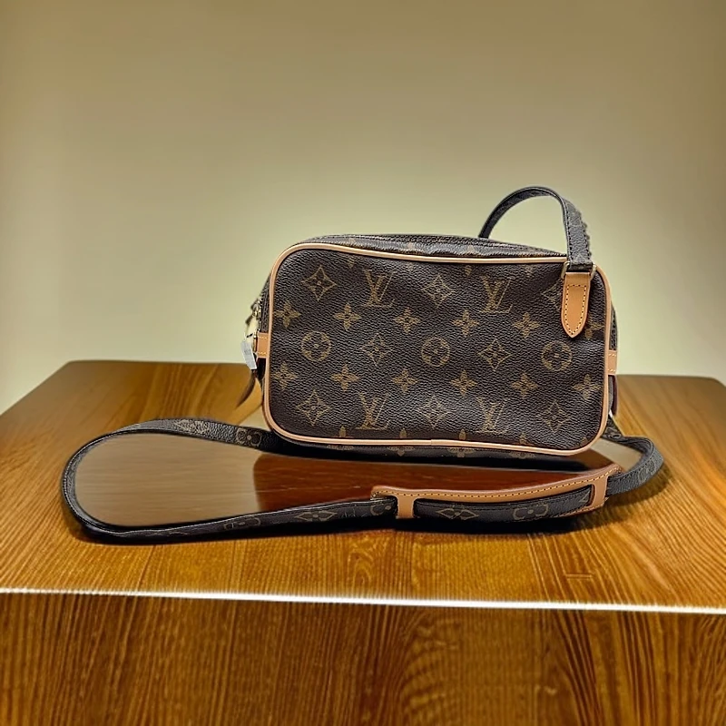 95新 LouisVuitton/路易威登 老花相机包1216 0325