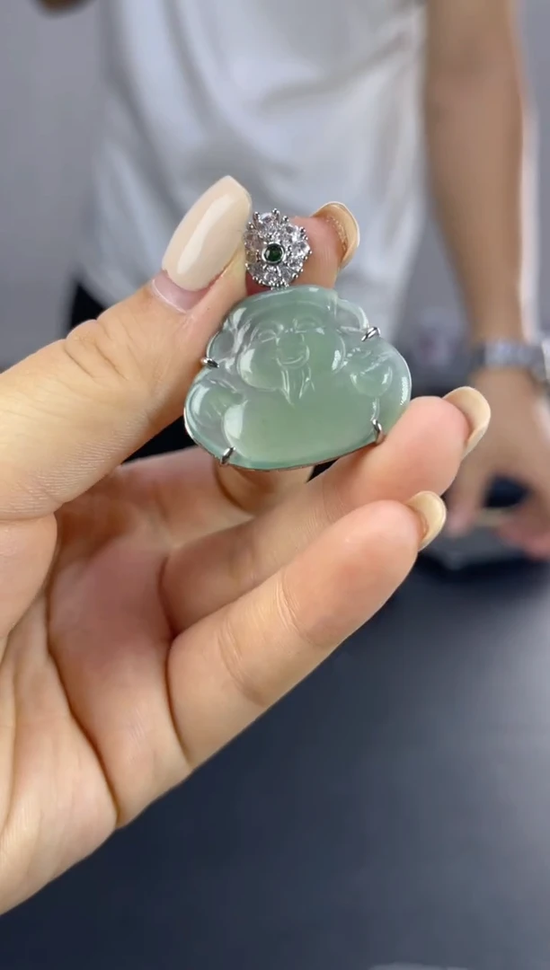 翡翠未镶嵌颈饰天然A货翡翠