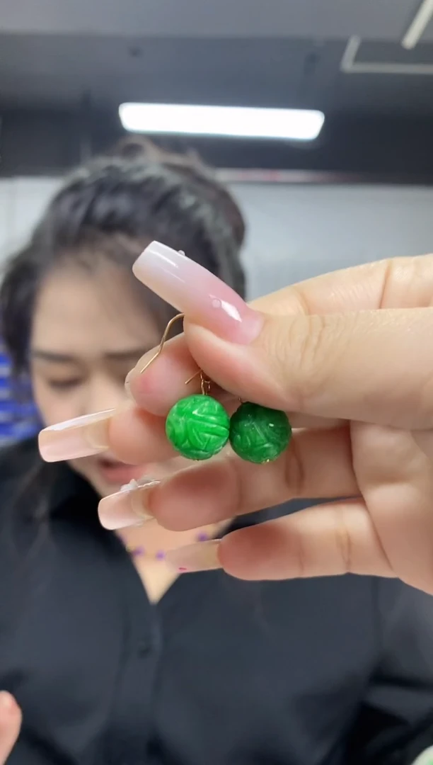 翡翠银S925镶嵌耳饰多样性发其一颜色微差