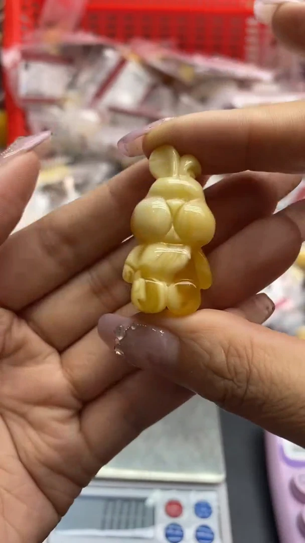 琥珀未镶嵌珠宝奇石1755
