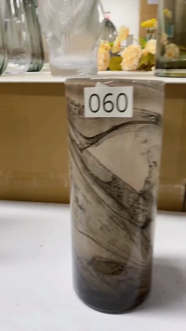 清仓玻璃花瓶060