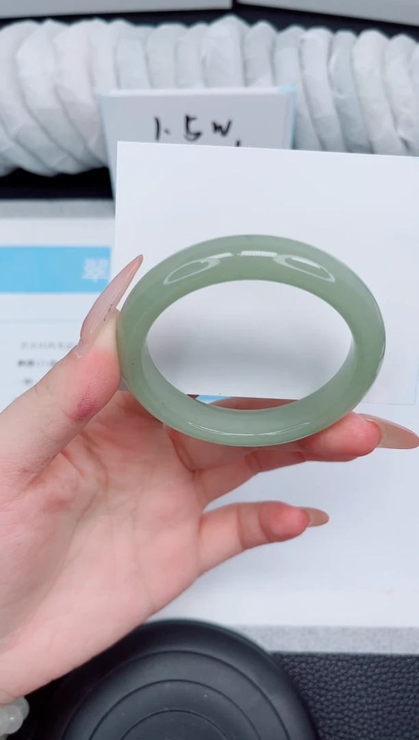 石英质玉手镯未镶嵌124-53.8