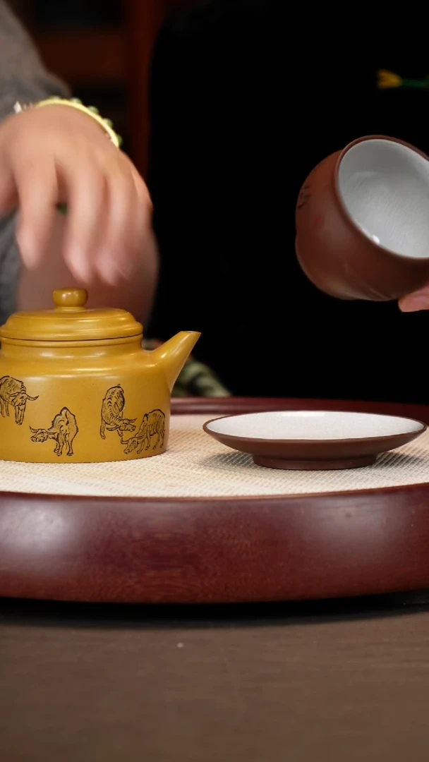 【闪购商品】紫砂茶壶德钟+小阳+大马一杯一碟