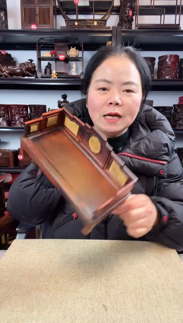 木老李红木工艺品320瑕疵