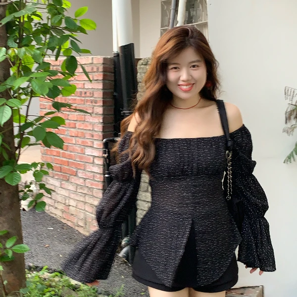 米米子“悸动代码”方领宫廷袖波点上衣显瘦时尚百搭小众设计款夏季