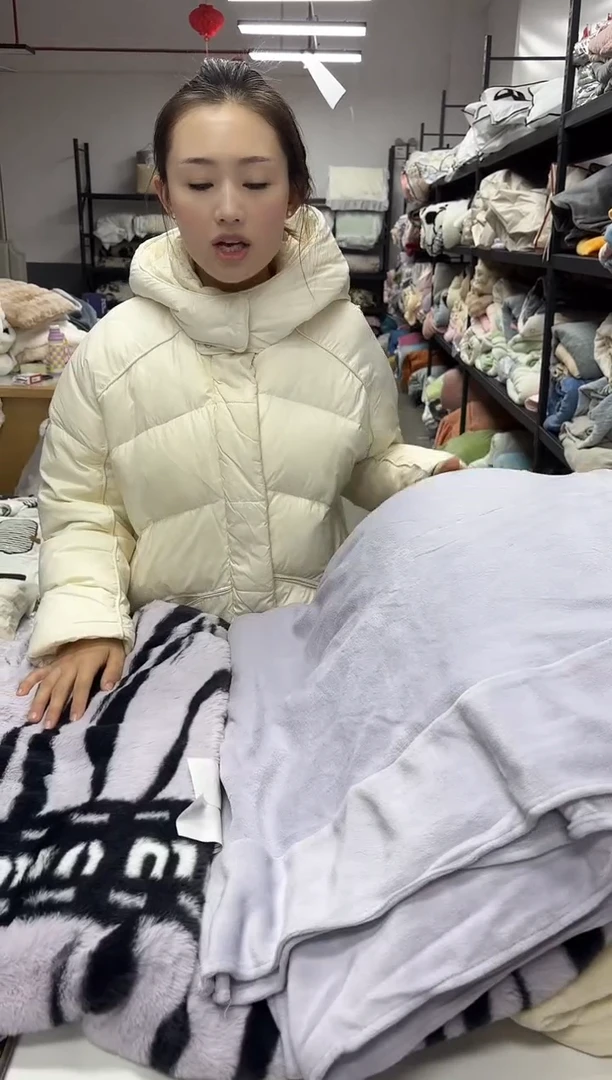 氨纶2米兔毛绒四件套灰紫色