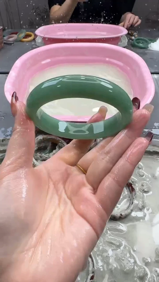 未镶嵌手镯石英质玉8 64