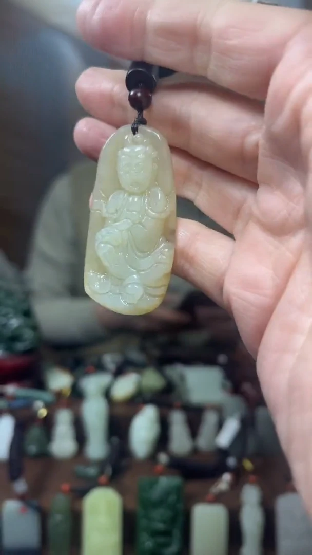 颈饰未镶嵌和田玉·