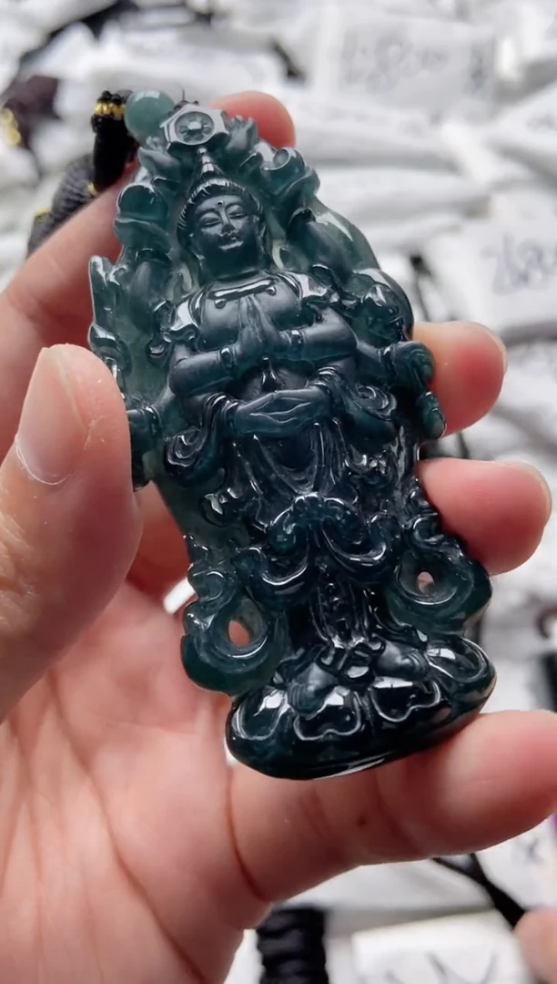 翡翠未镶嵌颈饰9999999999