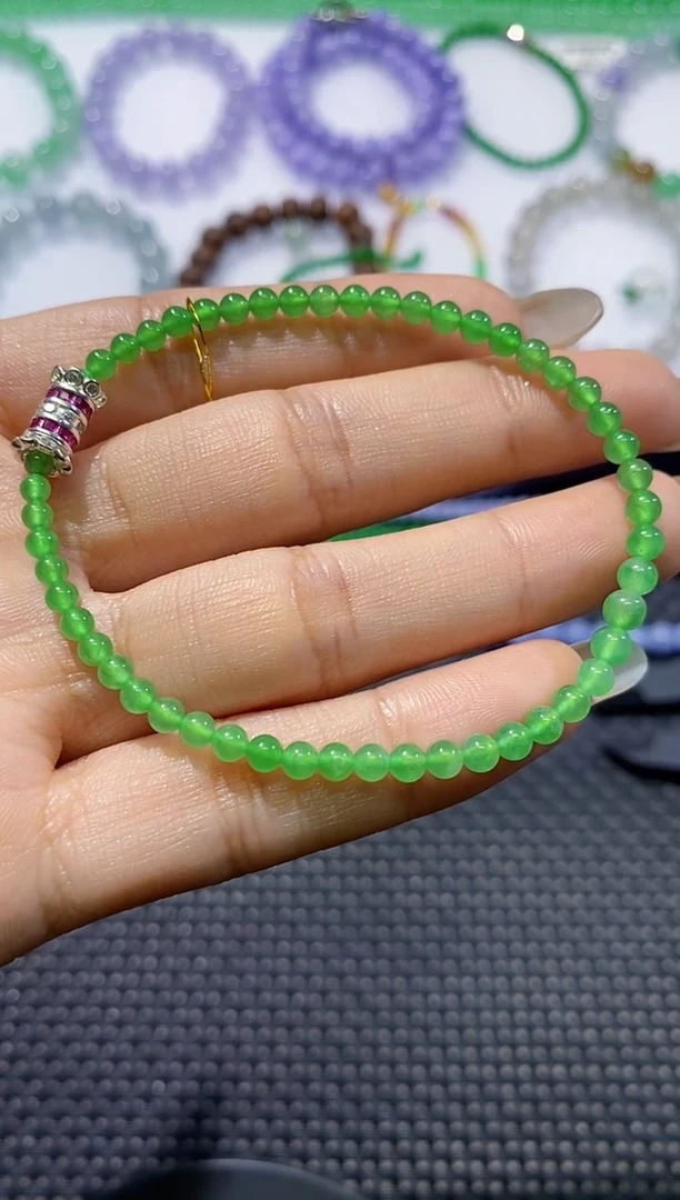 散珠翡翠卡3-4手串