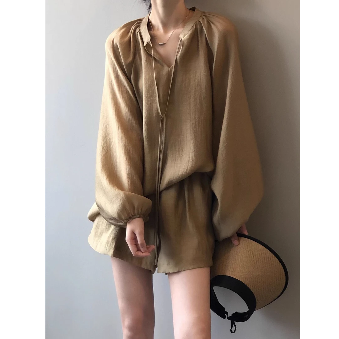 韩系清纯系穿搭套装女天丝防晒衬衫短裤两件套秋日ootd穿搭一整套