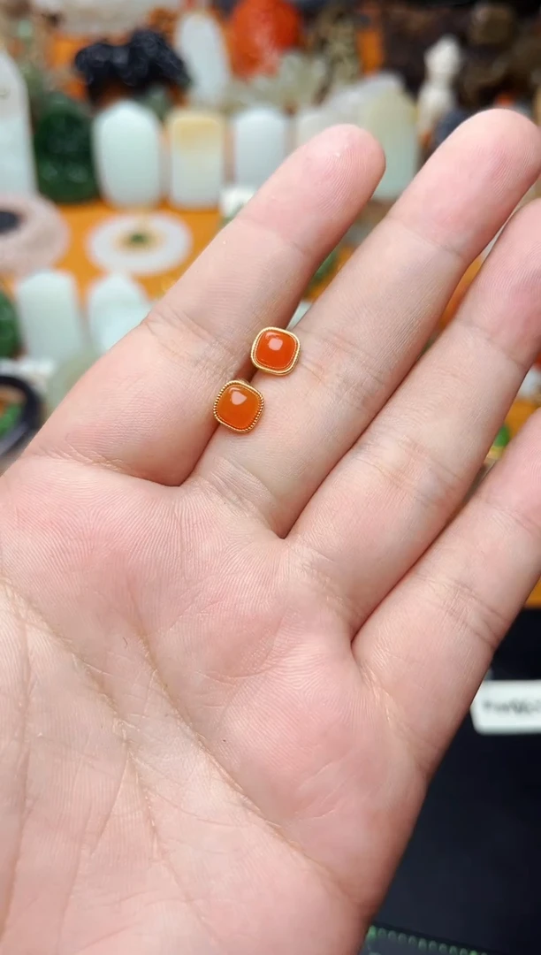 【闪购商品】南红玛瑙耳饰银S925镶嵌耳钉01