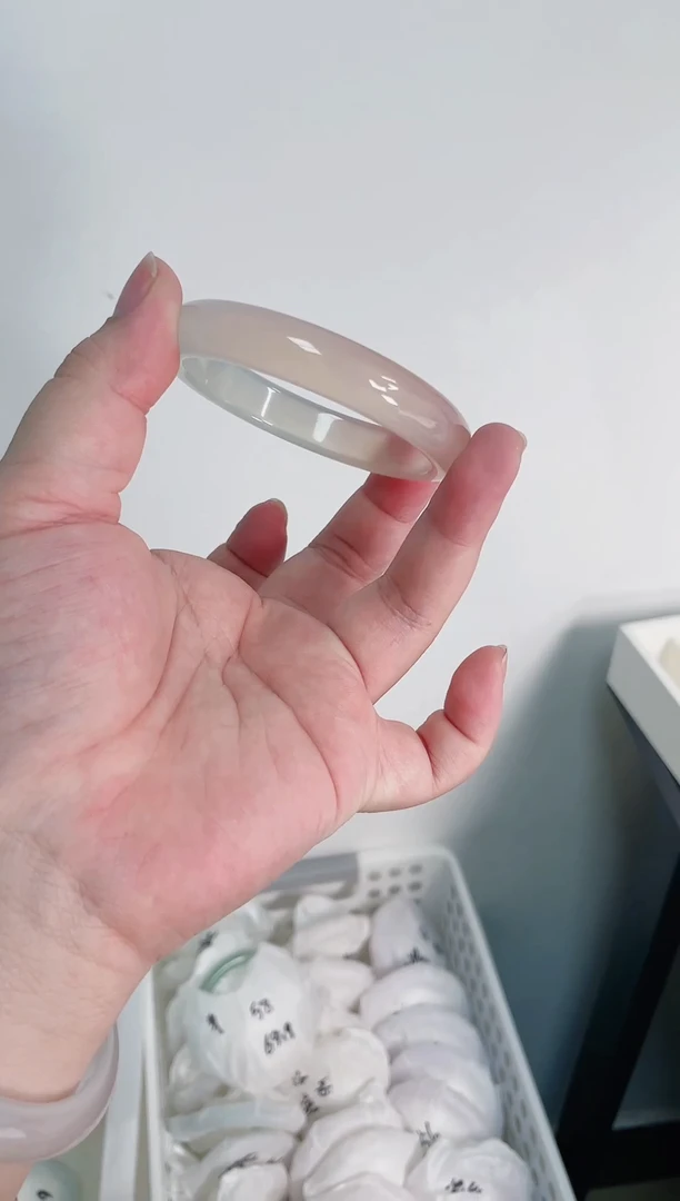 【闪购商品】玛瑙/玉髓手镯未镶嵌042圈口58