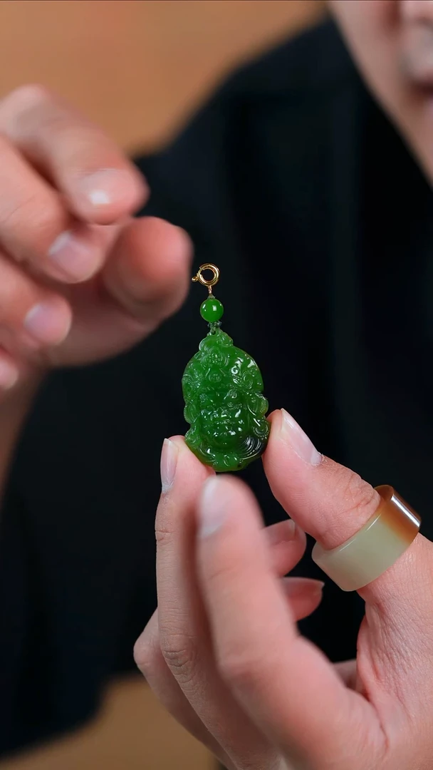 吊坠(不含链)未镶嵌和田玉（碧玉）老俄料聚红皮黄财神