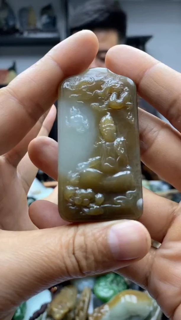 颈饰未镶嵌和田玉1