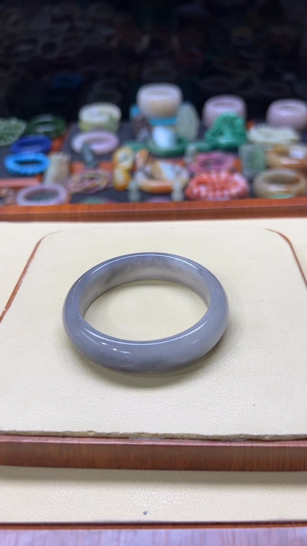 未镶嵌手镯石英质玉F**g081