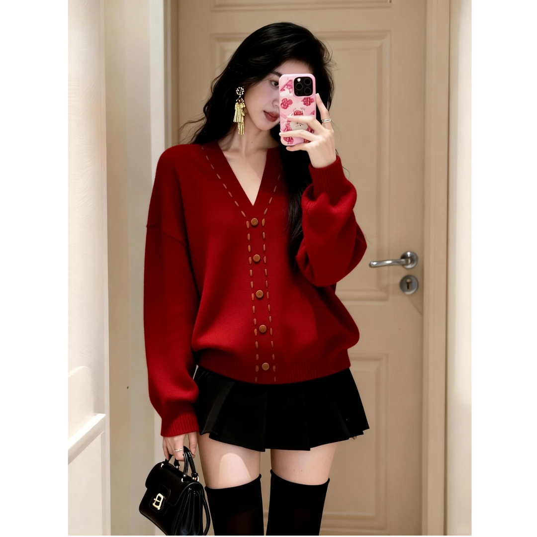 2025新款冬季时尚高级感小众漂亮长袖针织衫女慵懒风显瘦百搭毛衣