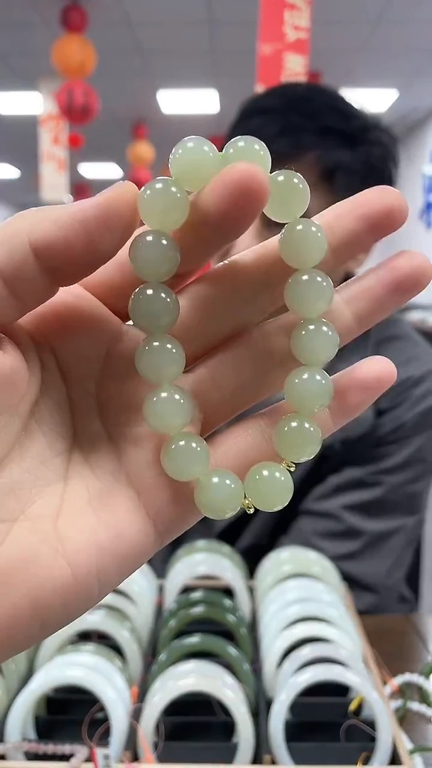 【闪购商品】和田玉手链未镶嵌翠胶猫卡12手串一条