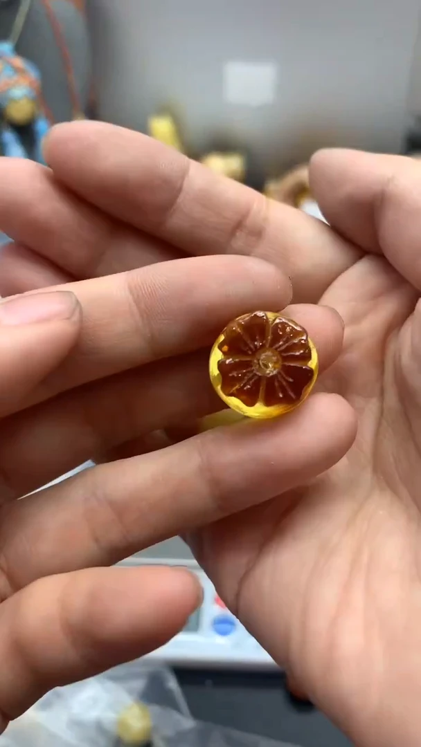 未镶嵌琥珀珠宝奇石2139