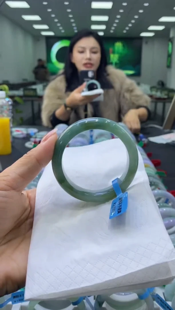 未镶嵌手镯翡翠00003472