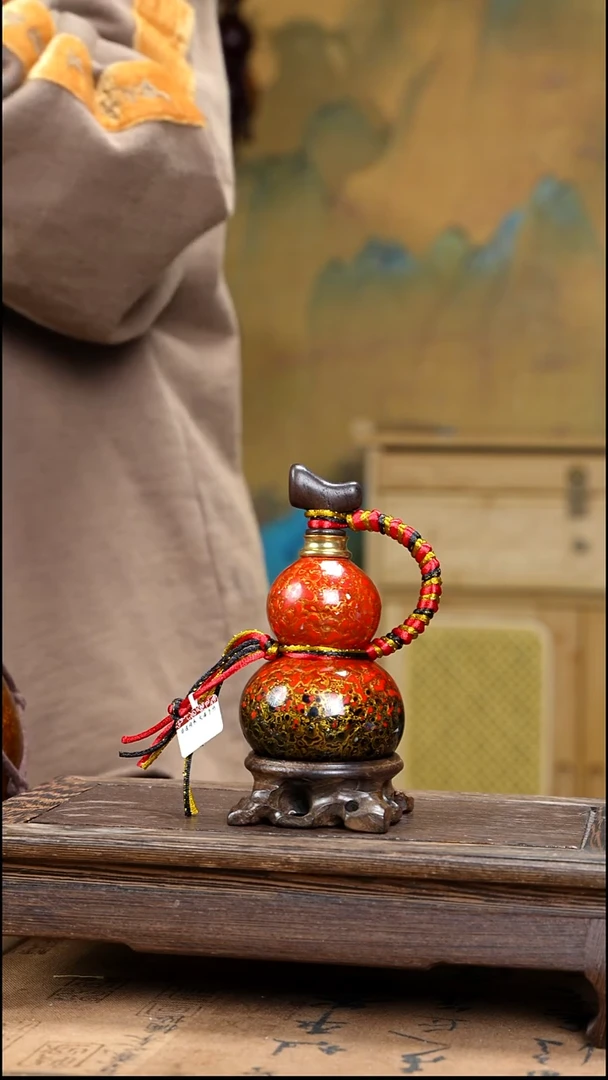 李****9XQ063漆艺精致小手捻(开口）