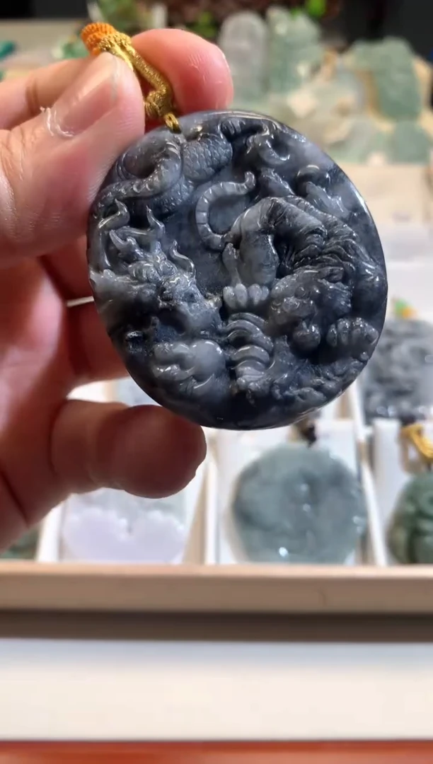 【闪购商品】翡翠颈饰未镶嵌02/13/11