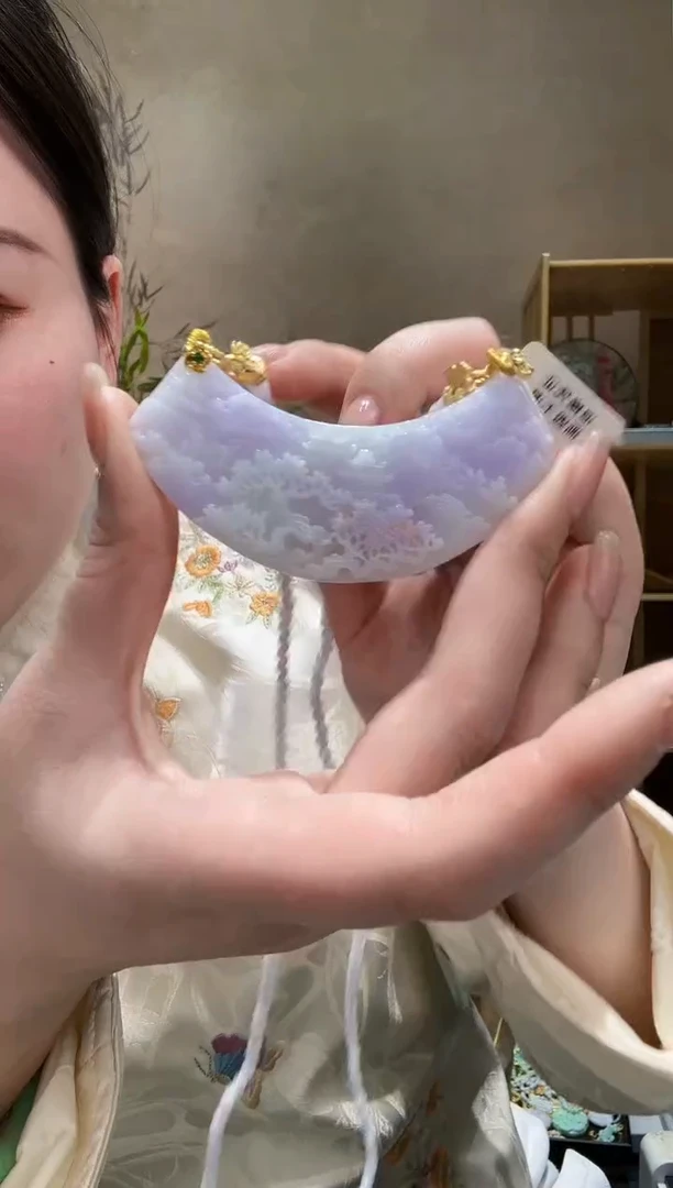 【闪购商品】翡翠颈饰未镶嵌吊坠