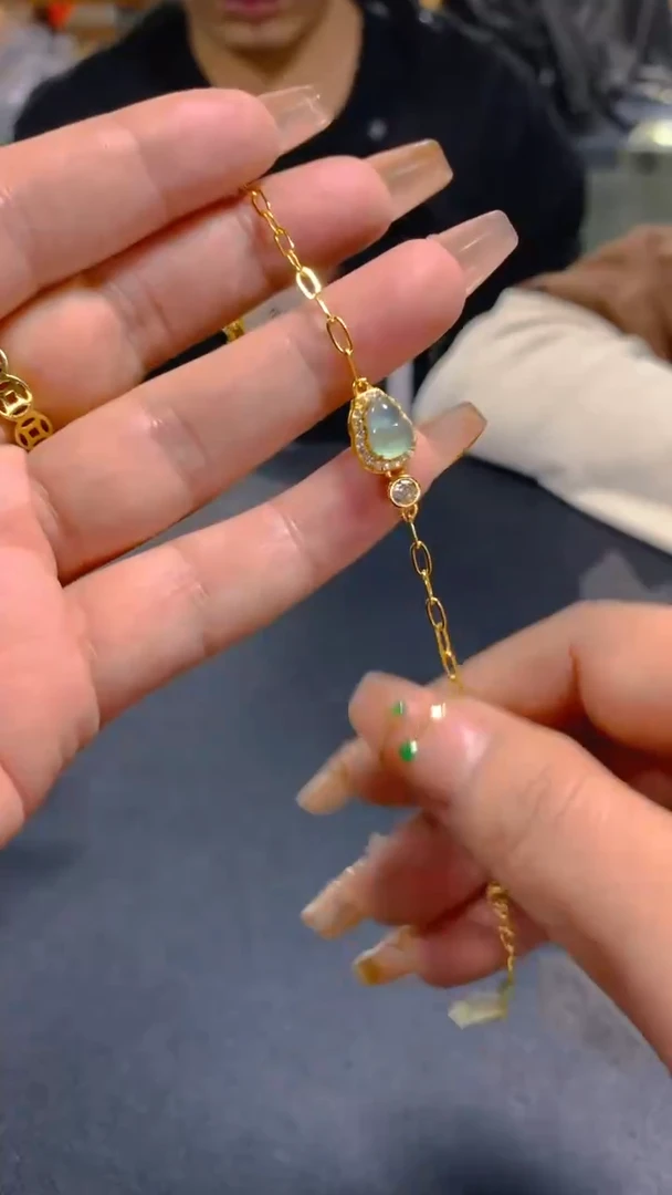 【闪购商品】翡翠手链未镶嵌0716352486多样性发一