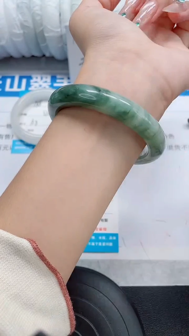 未镶嵌手镯石英质玉189-56/57