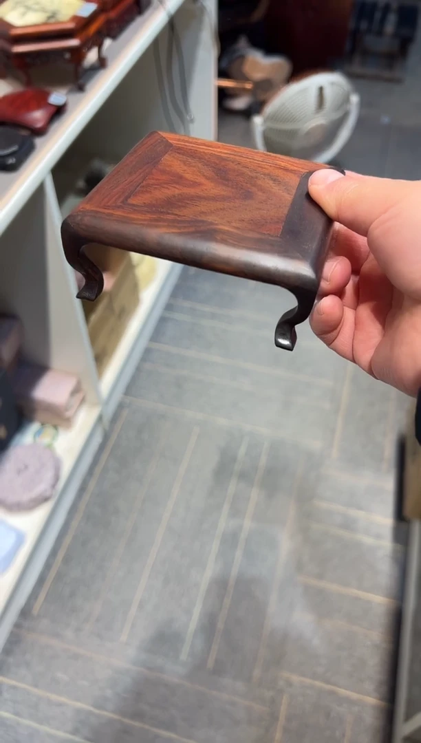【闪购商品】红酸枝木类端景台底座