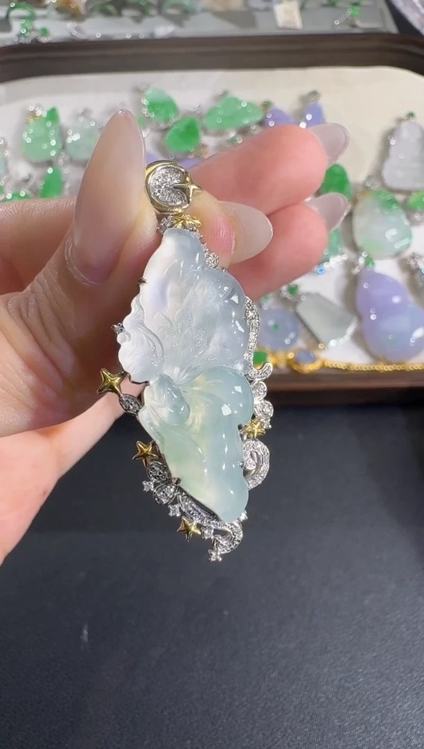 吊坠(不含链)18K金镶嵌翡翠【源头工厂】钻石镶嵌