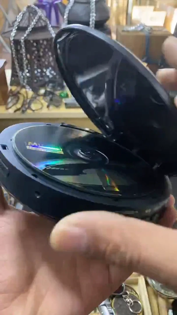 瓷片闪购商品  如图所示