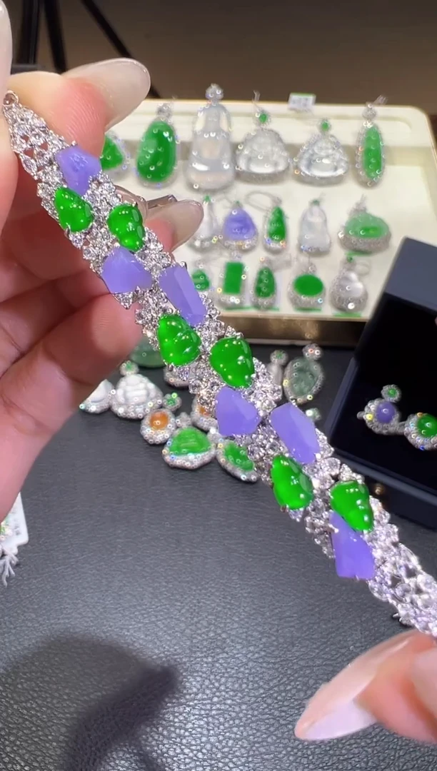 18K金镶嵌手链翡翠翡翠