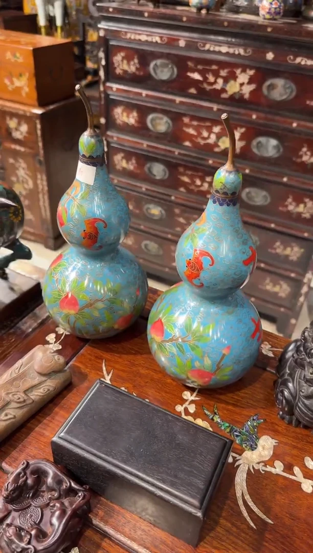 木木头款景泰蓝葫芦一对1980