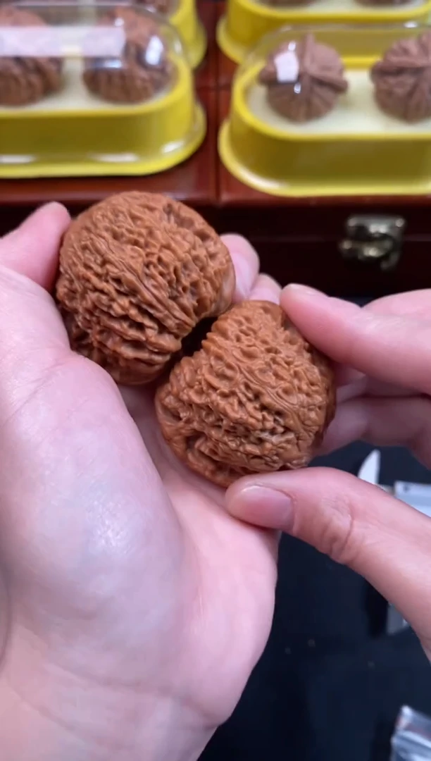 把件文玩核桃南疆石42尺N233