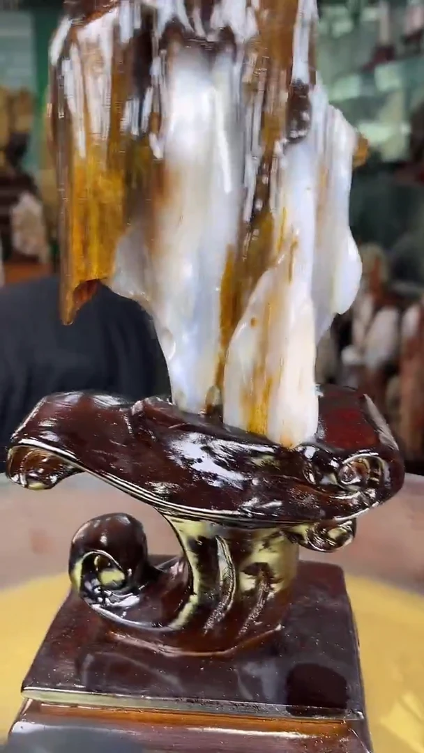 缅甸天然树化玉摆件