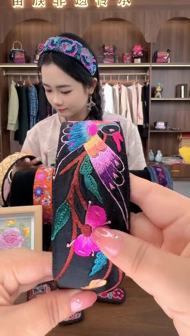 刺绣扶光苗绣传承L9