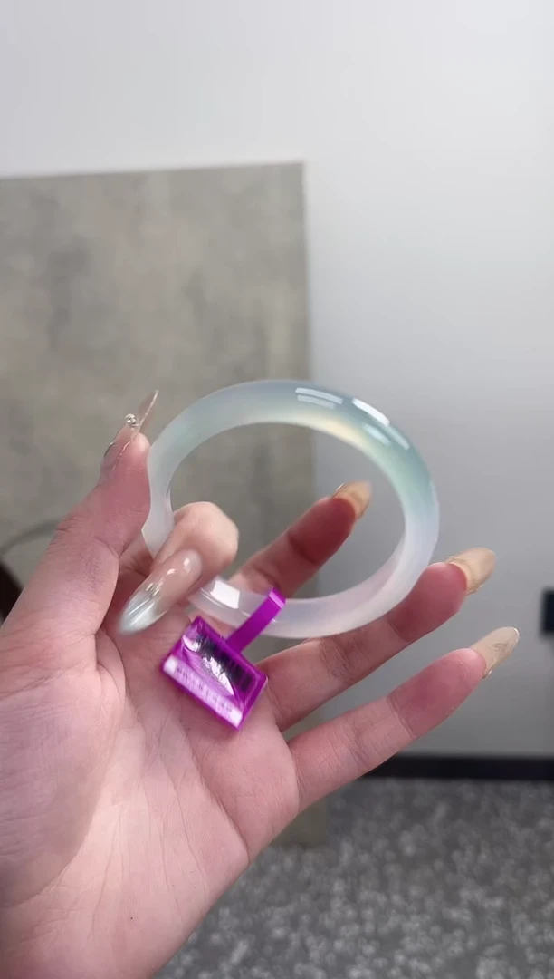 【闪购商品】玛瑙/玉髓手镯未镶嵌58圈