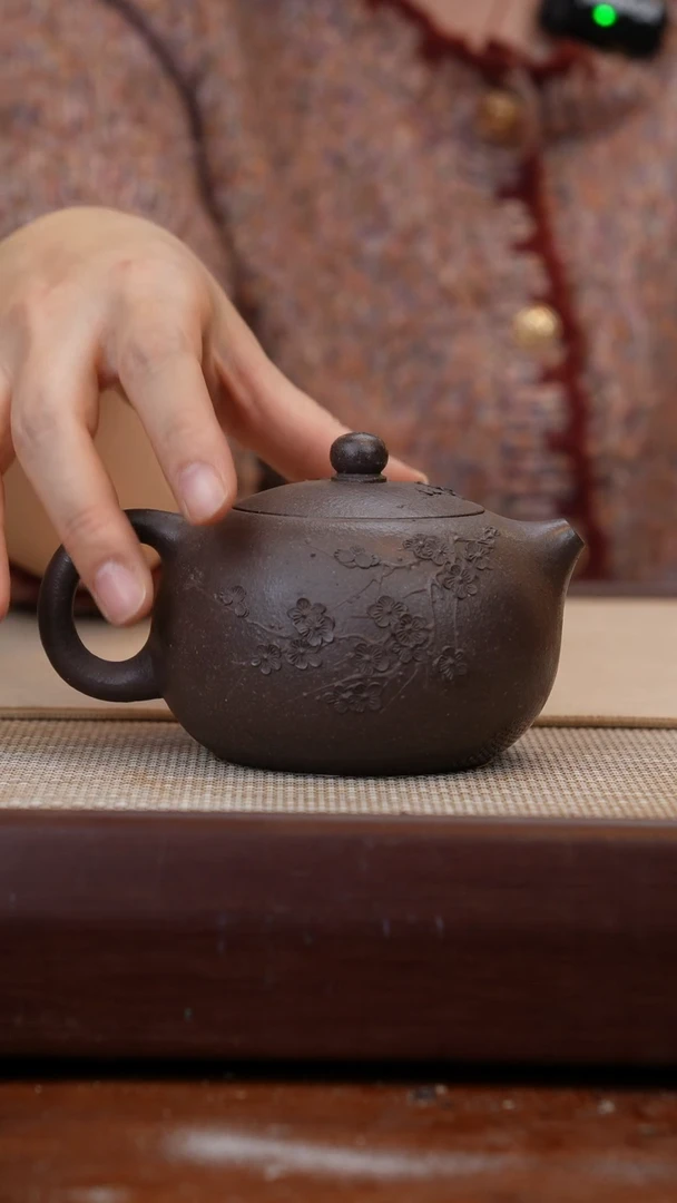 茶壶紫砂弔****茶大水潭天青全手工西施250C手工泥绘通转梅花