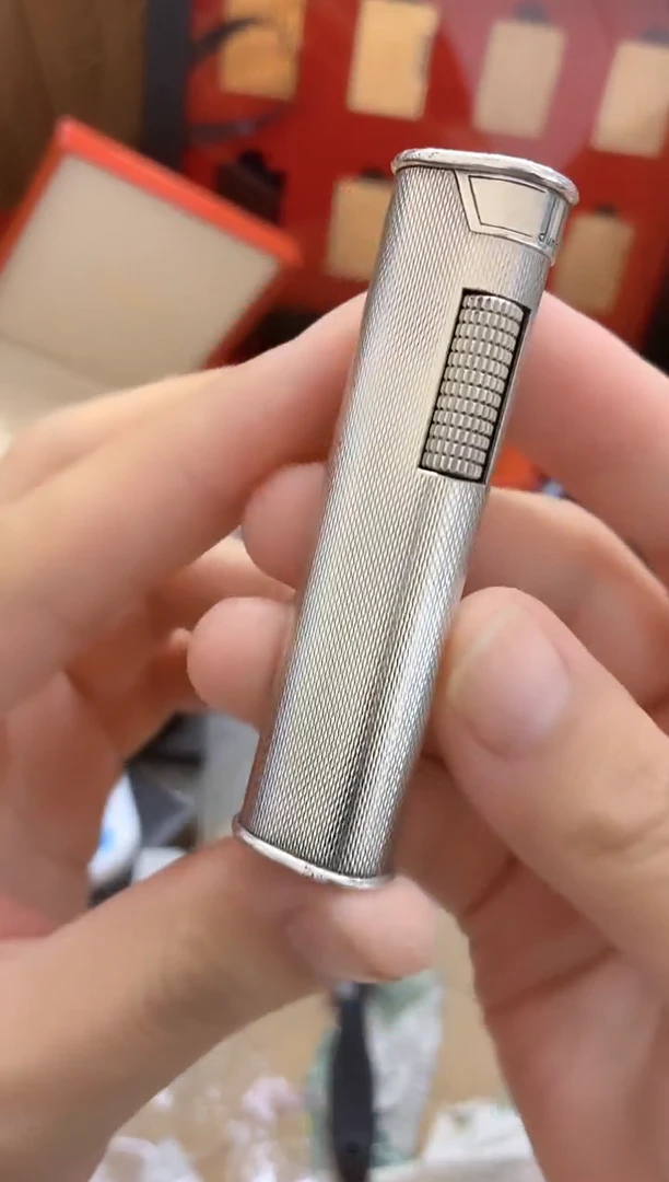 礼服银麦穗打火机
