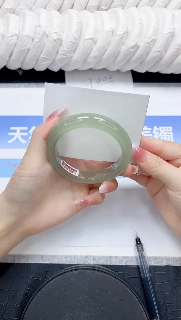 未镶嵌手镯石英质玉139-60
