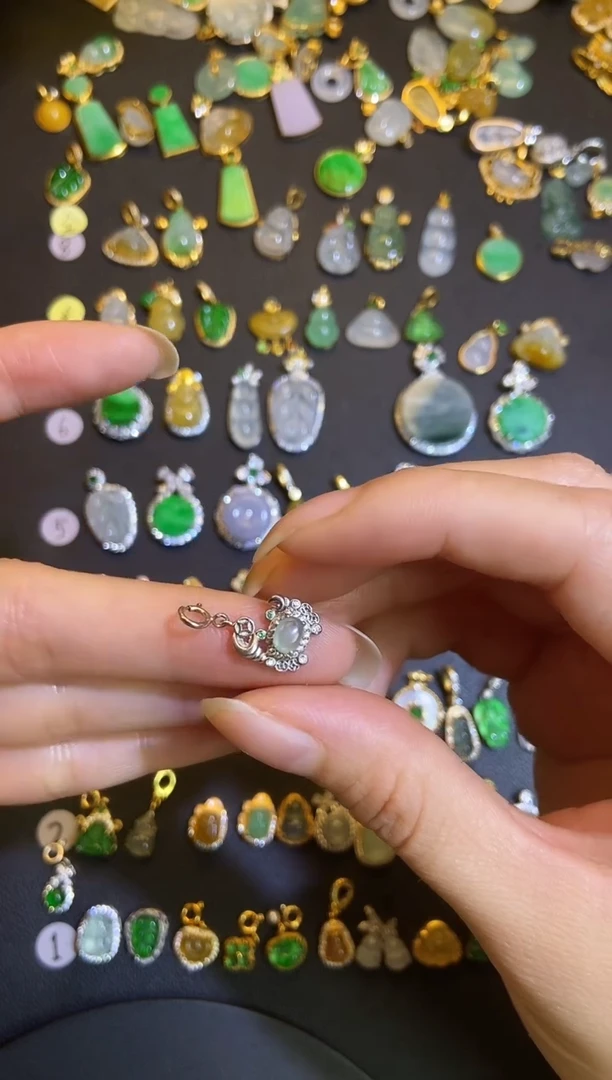 吊坠(不含链)银S925镶嵌翡翠1