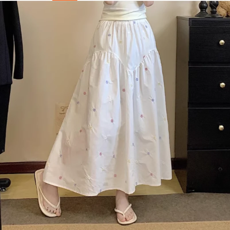 维201到400  H  默认瑕疵 刺绣小花半身裙女夏季