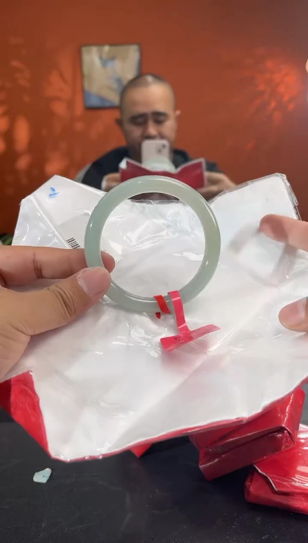 未镶嵌手镯翡翠14